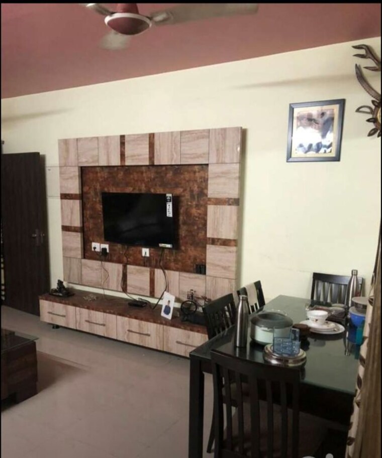 Kitchen, rohini-apartment 2.5 Bedroom 1100 Sq.Ft. Apartment In Gomti Nagar Lucknow 9923507