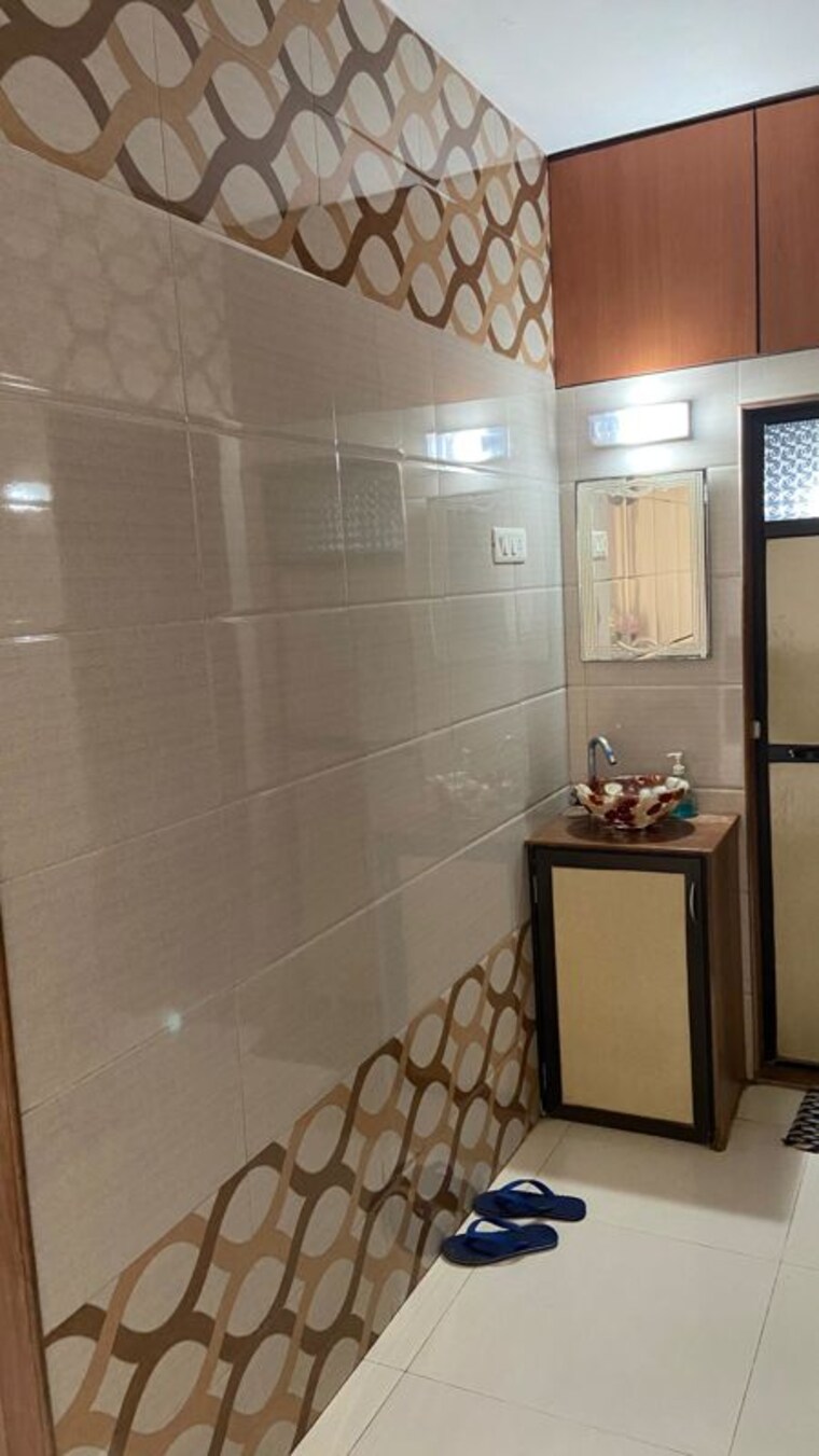 Bathroom, dombivli east 2 Bedroom 690 Sq.Ft. Apartment In Dombivli East Thane 9923510