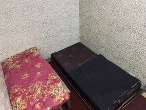 Bedroom in 2 BHK Apartment at Tilak Nagar – for Rent