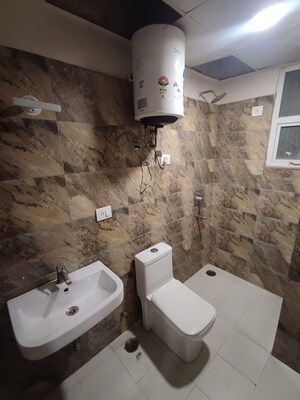 Bathroom in 1.5 BHK Apartment at Earthcon Beetle Orchid, Knowledge Park 3 Greater Noida – for Sale