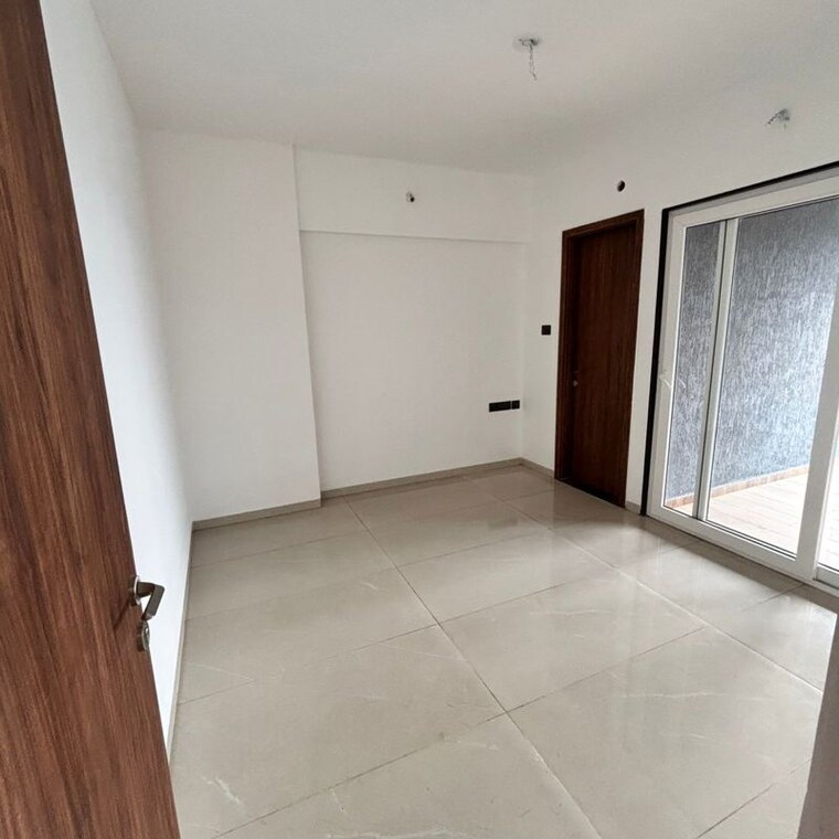 Room, pristine-allure 2 Bedroom 782 Sq.Ft. Apartment In Santipur Pune 9923567