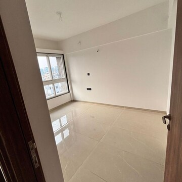 Room in 2 BHK Apartment at Pristine Allure, Santipur – for Rent