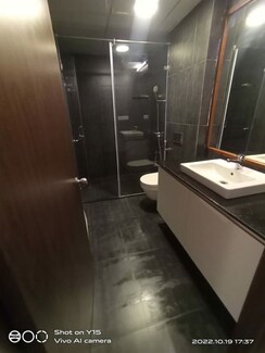 3 BHK + Servant Room Apartment For Rent in Embassy Casabella