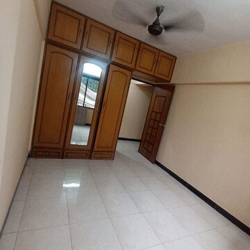 Room in 2 BHK Apartment at Ic Colony – for Rent