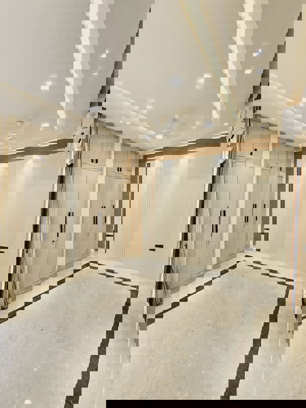 4 BHK + Pooja Room Independent House For Rent in RWA Apartments Sector 40