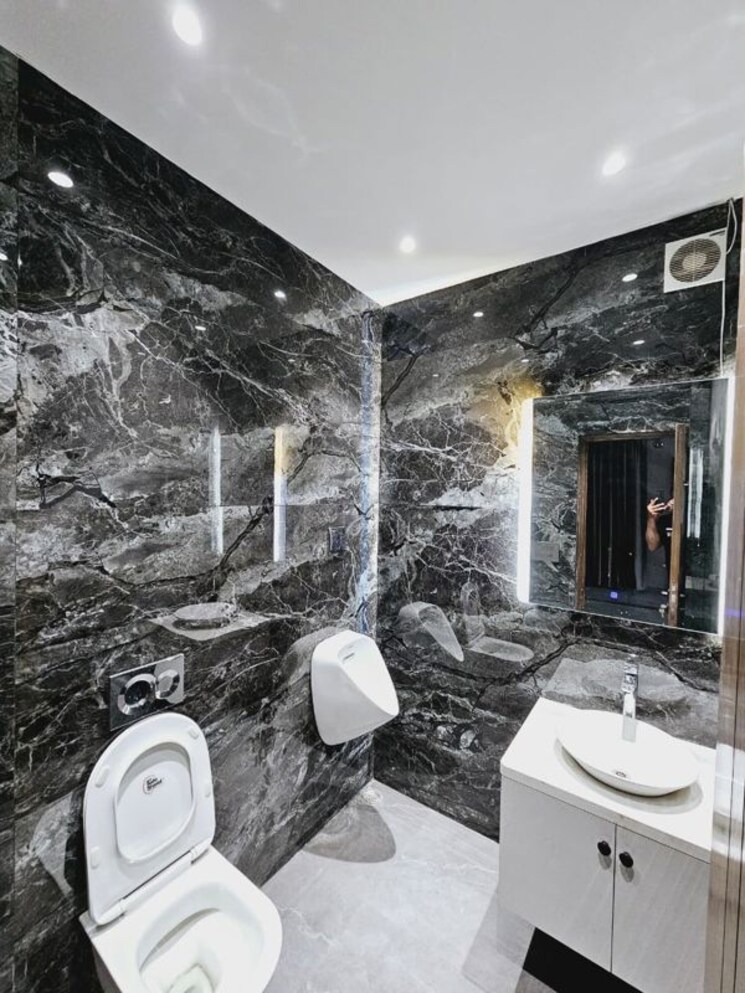 Team Area, rwa-apartments-sector-40 4 Bedroom 200 Sq.Mt. Independent House In Sector 40 Noida 9923595