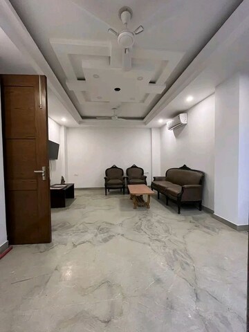 Master Bedroom in 1 BHK Apartment at Palm Residency Chhatarpur, Chattarpur – for Rent