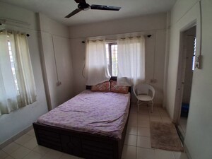 Bedroom in 3 BHK Apartment at Aundh – for Rent