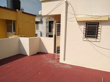 Room in 3 BHK Apartment at Aundh – for Rent