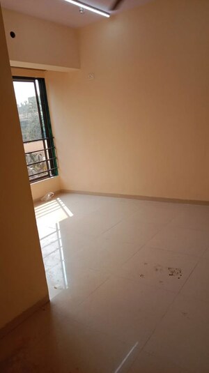 Furnished Amenities in 1 BHK Apartment at Datta Krupa CHS Dadar East, Dadar East – for Rent