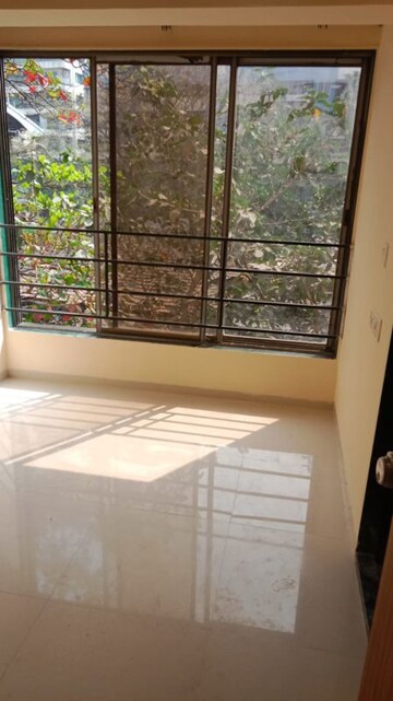 Room in 1 BHK Apartment at Datta Krupa CHS Dadar East, Dadar East – for Rent