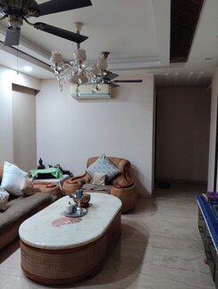 3 BHK Builder Floor For Sale in Pitampura