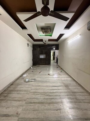 2 BHK Apartment For Rent in Paschim Vihar