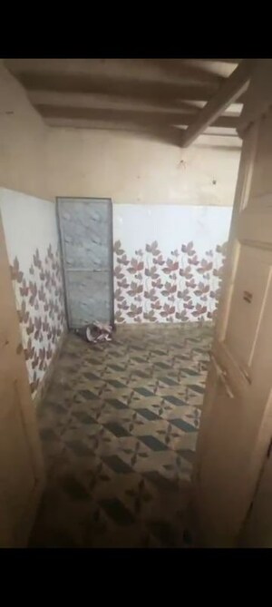 Bathroom in 3 BHK Apartment at Vidyavihar West – for Rent