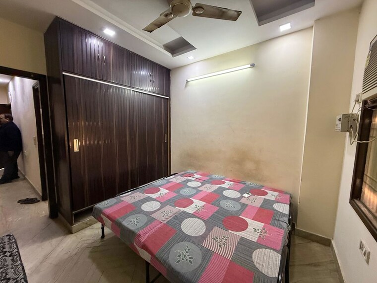 Bedroom, paschim vihar 2 Bedroom 900 Sq.Ft. Builder Floor In Paschim Vihar Delhi 9923673