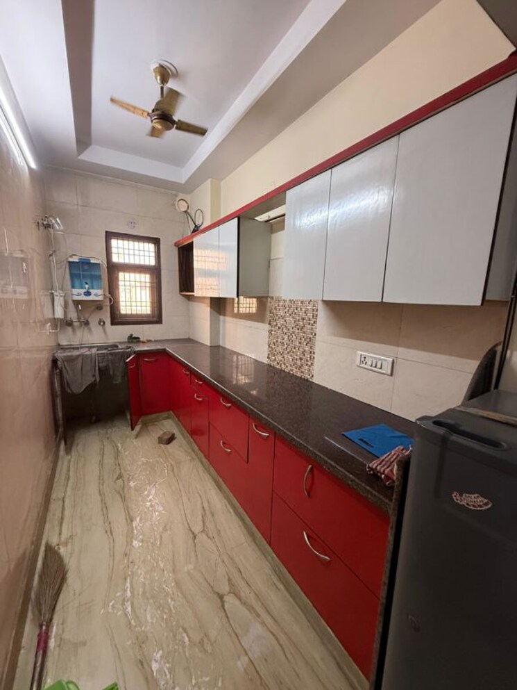 Kitchen, paschim vihar 2 Bedroom 900 Sq.Ft. Builder Floor In Paschim Vihar Delhi 9923673