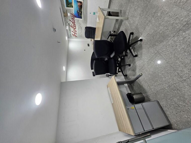 Team Area, spaze-platinum-tower Commercial Office Space 635 Sq.Ft. In Sector 47 Gurgaon 9923677