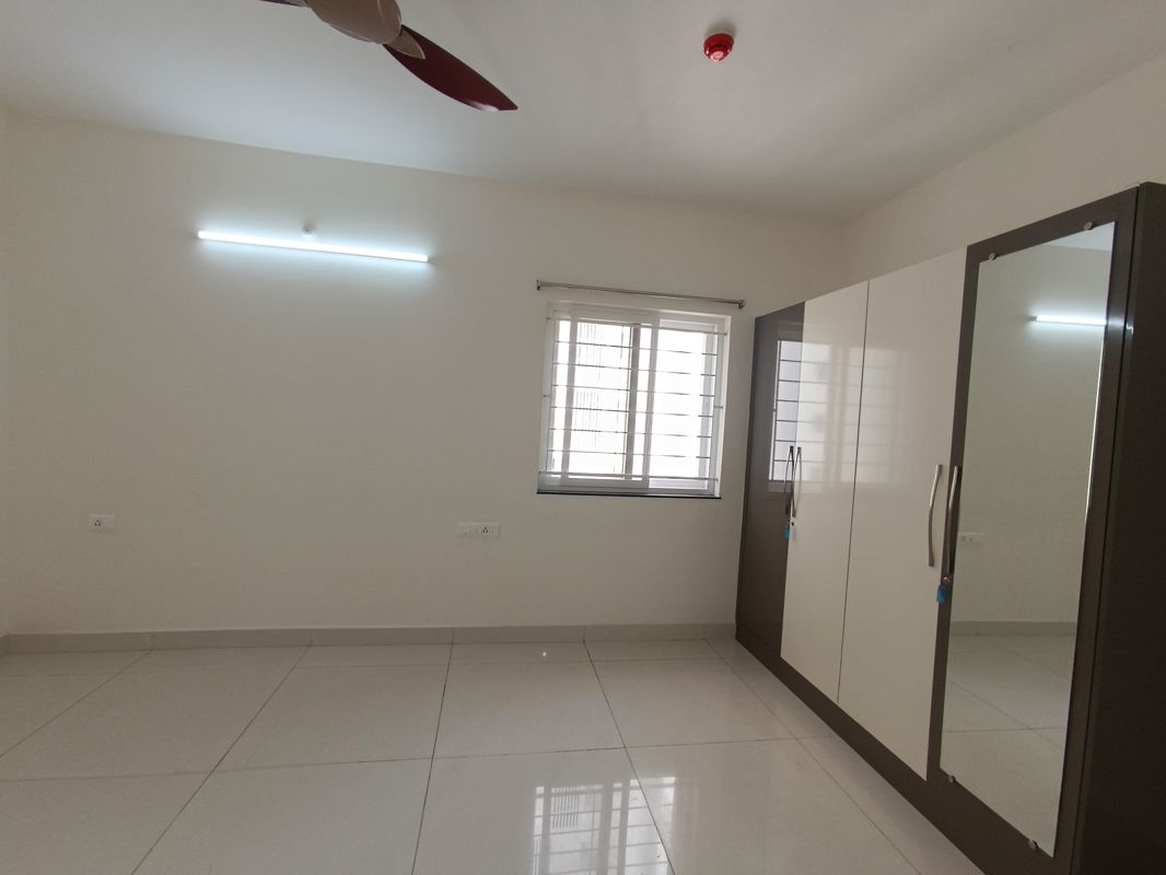 2 BHK + Pooja Room Apartment For Rent in Pacifica Hillcrest Phase 1