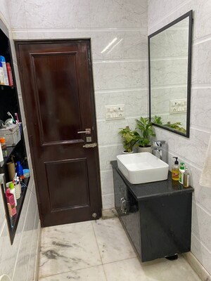 Kitchen in 6+ BHK Independent House at Pitampura – for Sale