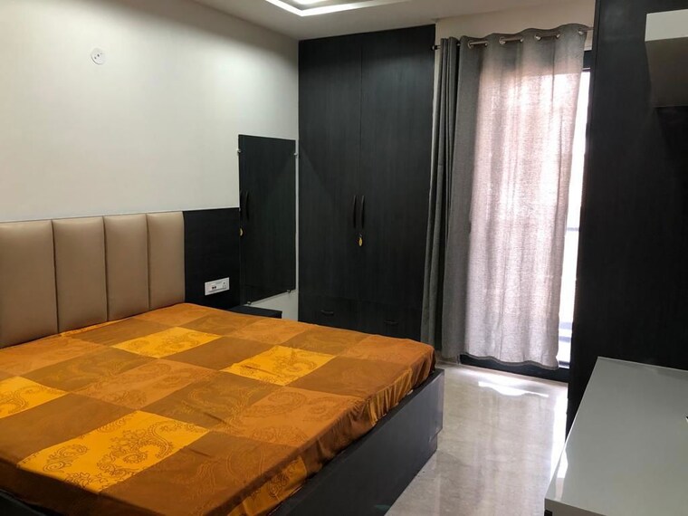 Bedroom, pitampura 6+ Bedroom 840 Sq.Ft. Independent House In Pitampura Delhi 9923709