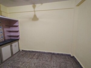 Room in Studio Villa at Kurla West – for Rent