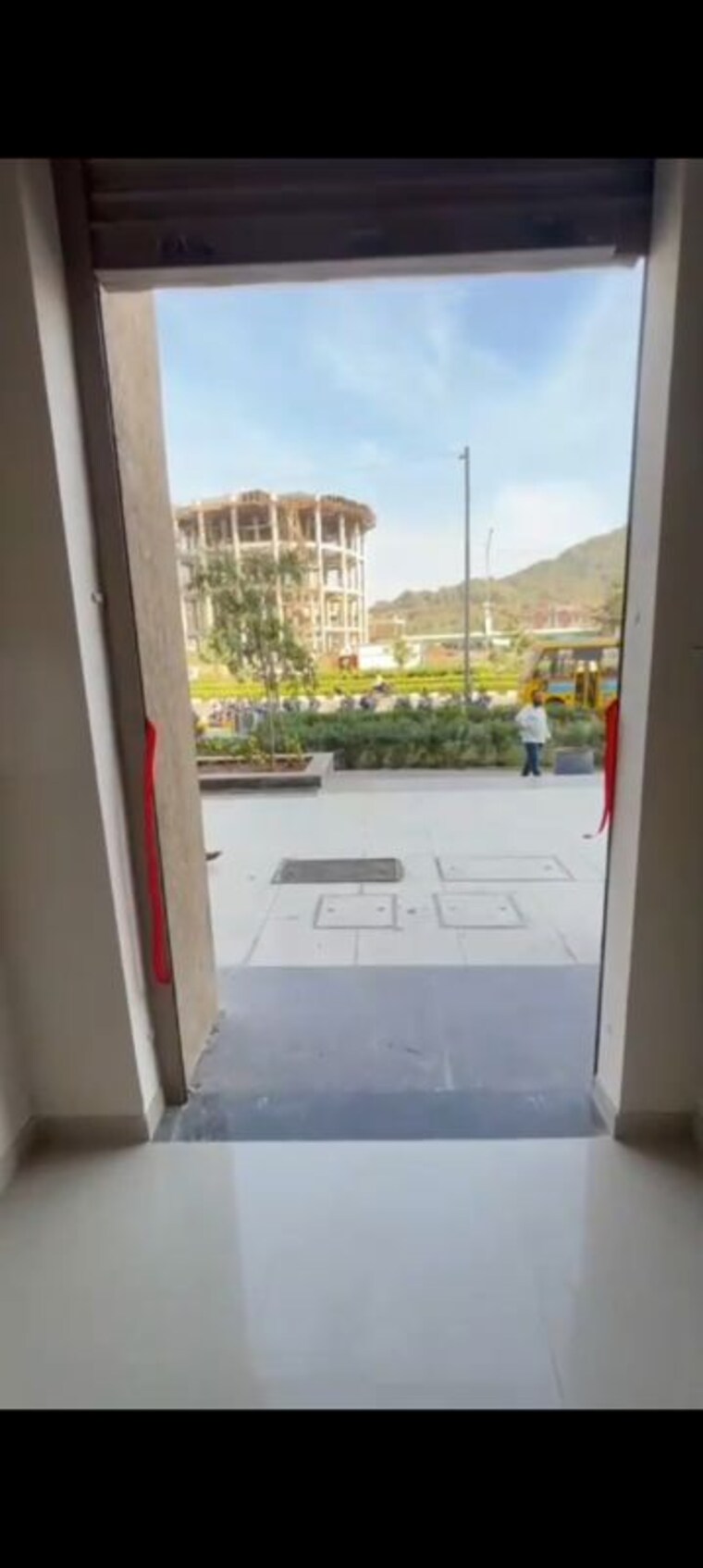 Balcony, jp-north Commercial Shop 450 Sq.Ft. In Mira Road Thane 9923729