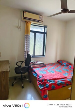Bedroom in 2 BHK Apartment at Gracious CHS, Andheri East – for Rent