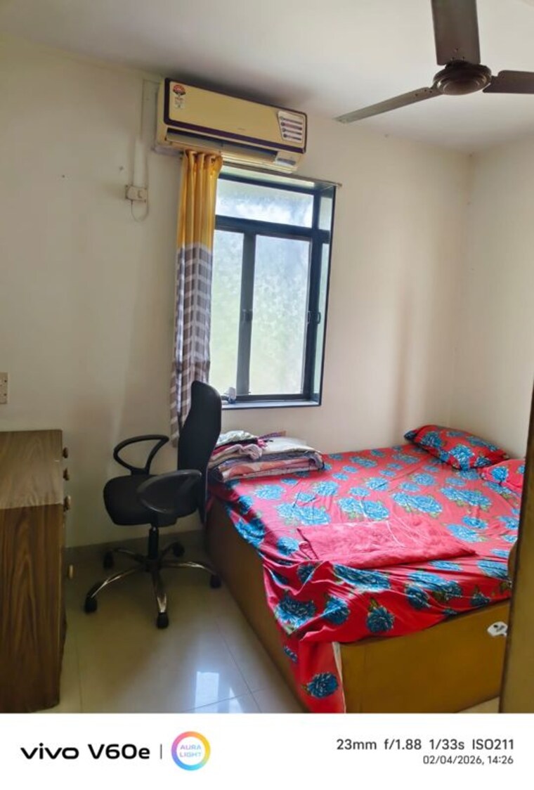 Bedroom, gracious-chs 2 Bedroom 900 Sq.Ft. Apartment In Andheri East Mumbai 9923733