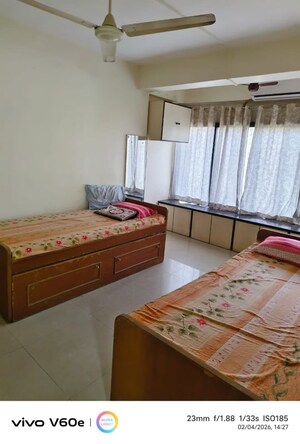 2 BHK Apartment For Rent in Gracious CHS, Andheri East