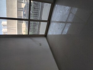 Room in 3 BHK Apartment at Conscient Habitat Residences, Sector 78 – for Rent