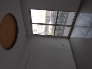 Room in 3 BHK Apartment at Conscient Habitat Residences, Sector 78 – for Rent