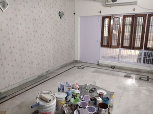 Parking in 3 BHK Apartment at Sector 21c – for Rent