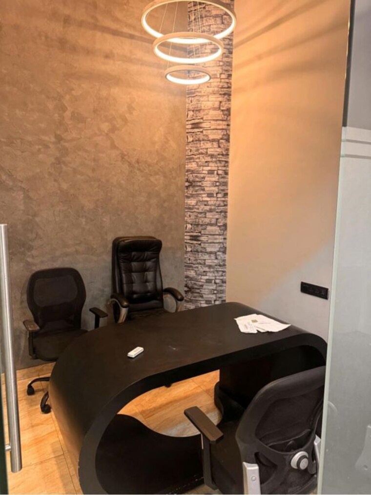 Team Area, nibr-1-aerocity Commercial Office Space 850 Sq.Ft. In Sakinaka Mumbai 9923783