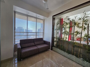 Bedroom in 2.5 BHK Apartment at Oberoi Springs, Andheri West – for Rent