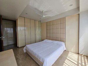 Bedroom in 2.5 BHK Apartment at Oberoi Springs, Andheri West – for Rent