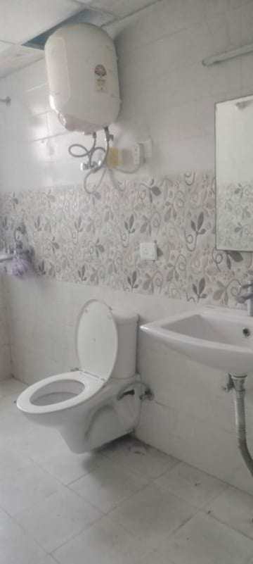 2 BHK Apartment For Rent in VVIP Mangal, Raj Nagar Extension