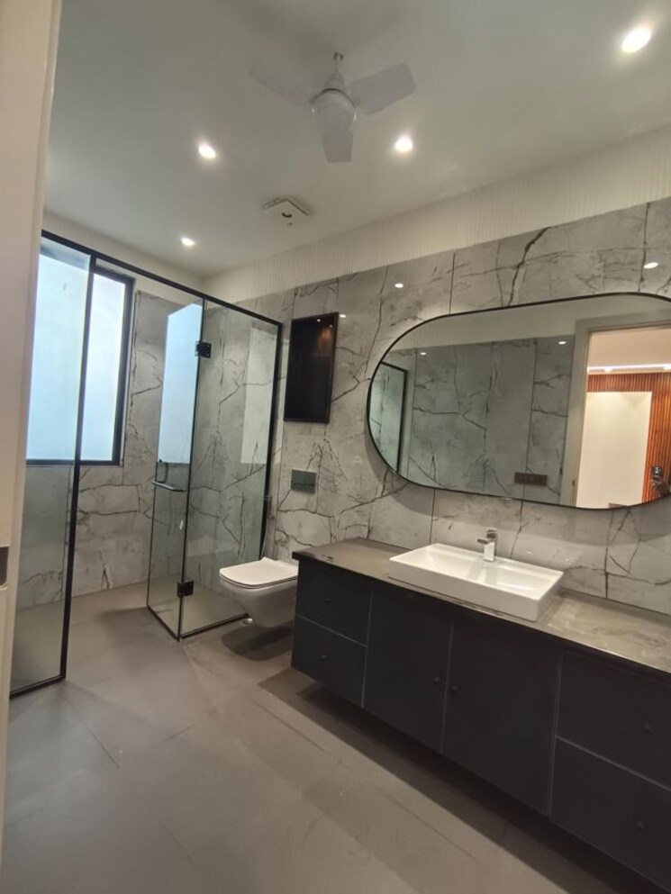 Kitchen, dlf phase i 4 Bedroom 316 Sq.Yd. Builder Floor In Dlf Phase I Gurgaon 9923831