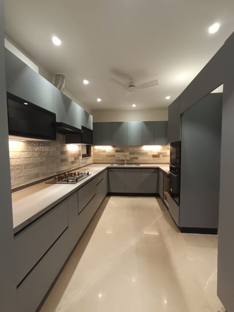 Kitchen, dlf phase i 4 Bedroom 316 Sq.Yd. Builder Floor In Dlf Phase I Gurgaon 9923831