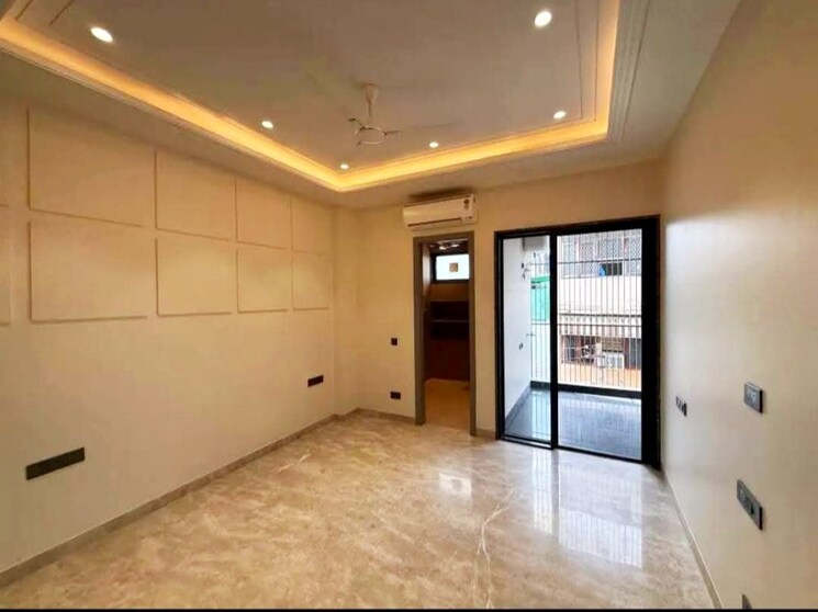 Master Bedroom, kalkaji 3 Bedroom 2000 Sq.Ft. Builder Floor In Kalkaji Delhi 9923862