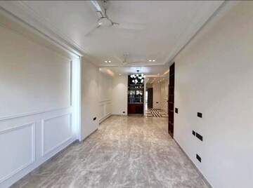 Living Room in 3 BHK Builder Floor at Kalkaji – for Rent