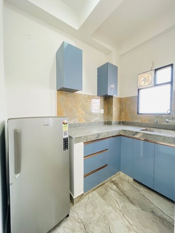 Kitchen in 1 BHK Builder Floor at Sector 52 – for Rent