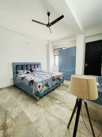 1 BHK Builder Floor For Rent in Sector 52