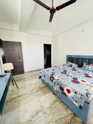 Bedroom in 1 BHK Builder Floor at Sector 52 – for Rent