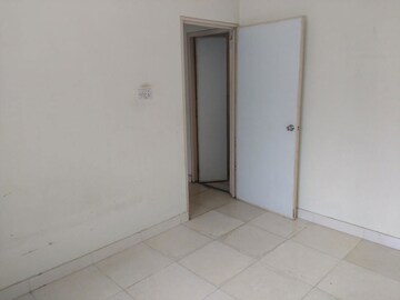 Room in 1 BHK Apartment at Evershine Tulip CHS Ltd, Vasai East – for Sale