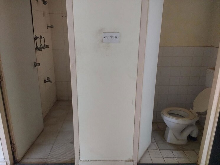 Bathroom, evershine-tulip-chs-ltd 1 Bedroom 664 Sq.Ft. Apartment In Vasai East Palghar 9923841