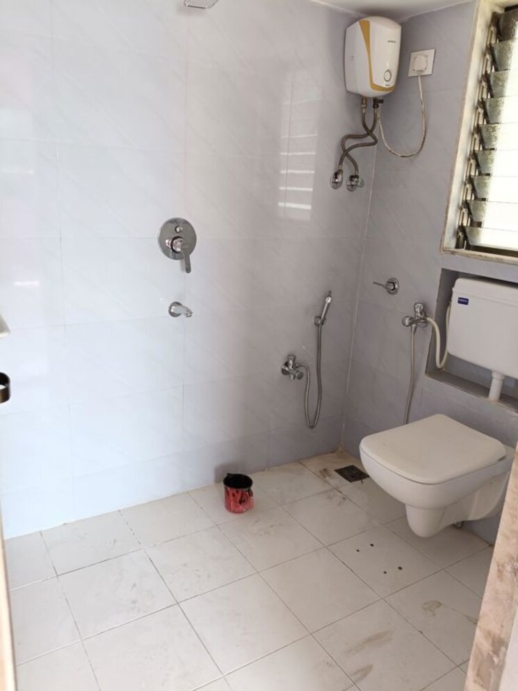 Bathroom, evershine-tulip-chs-ltd 1 Bedroom 664 Sq.Ft. Apartment In Vasai East Palghar 9923841