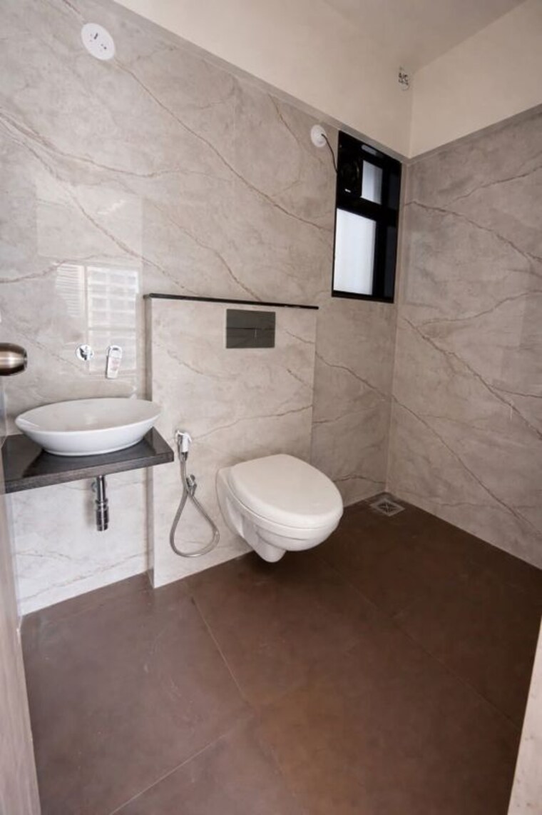 Bathroom, lotus-aurus 3 Bedroom 1650 Sq.Ft. Apartment In Andheri West Mumbai 9923873