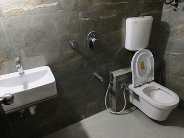 Bathroom in 1 BHK Apartment at Sai Samriddhi, Vasai East – for Rent