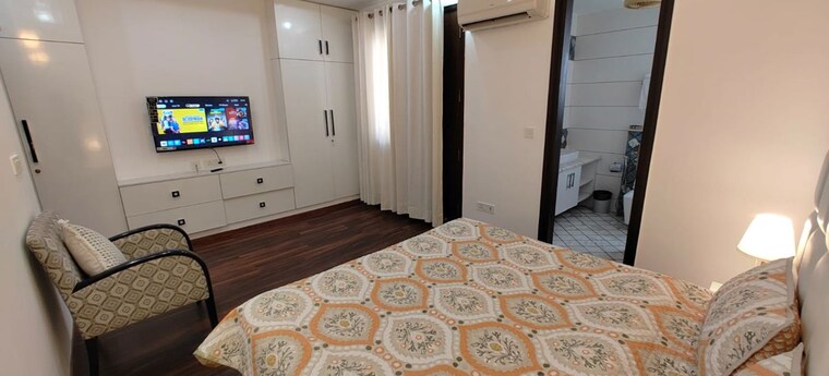 Master Bedroom, greater kailash i 3 Bedroom 2700 Sq.Ft. Builder Floor In Greater Kailash I Delhi 9910353