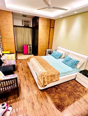Master Bedroom in 3 BHK Builder Floor at Greater Kailash I – for Rent